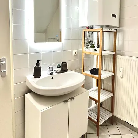 Apartamento Urbanstays Landstrasse - Center - Near Casino